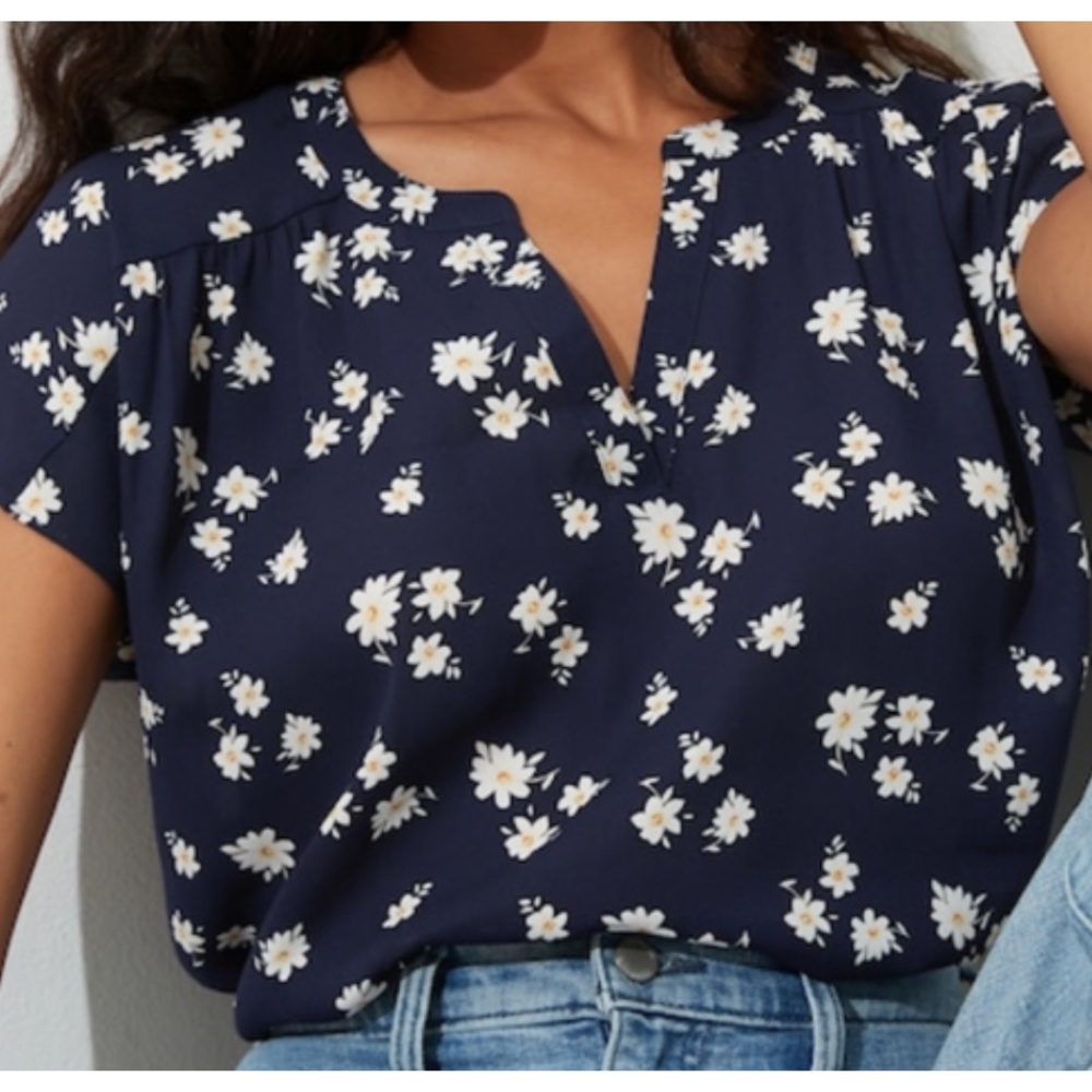 Banana republic flower work blouse navy yellow v neck Xs oversized